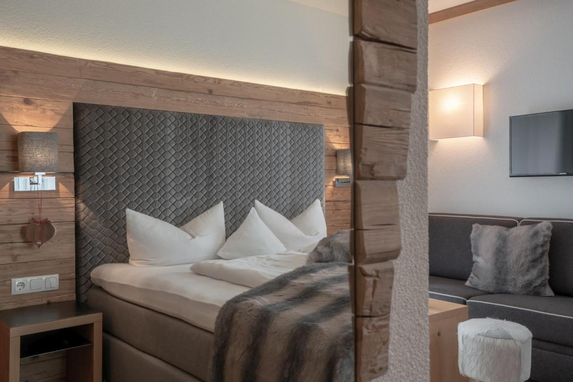 Post Hotel Paznaun سي المظهر الخارجي الصورة